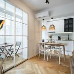 Orangerie Calea Victoriei View Old Town Appartement *