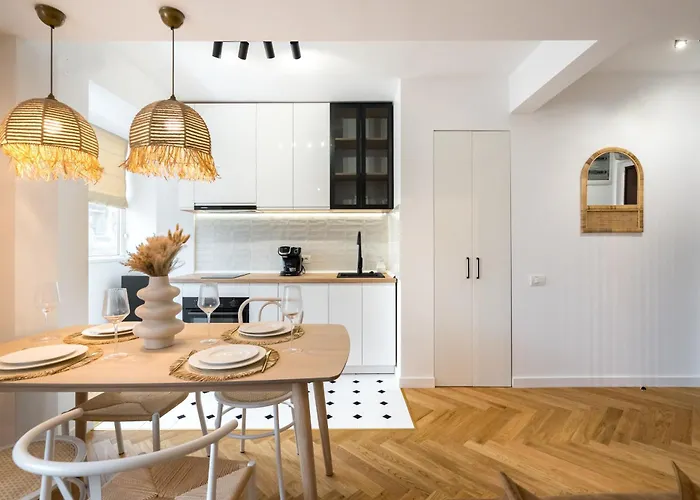 Orangerie Calea Victoriei * Бухарест