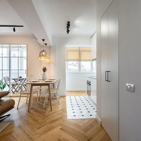 Orangerie Calea Victoriei Appartement *