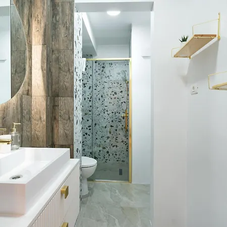 Orangerie Calea Victoriei * Βουκουρέστι