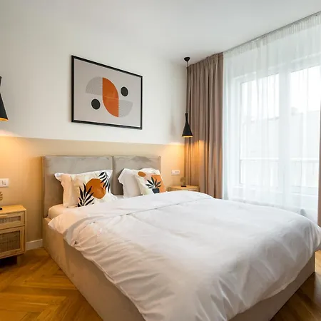 Orangerie Calea Victoriei Βουκουρέστι