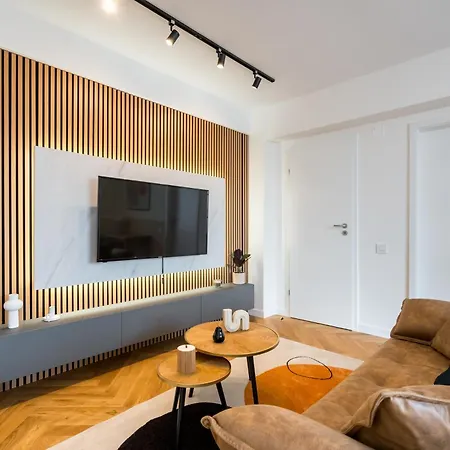 Orangerie Calea Victoriei * Βουκουρέστι