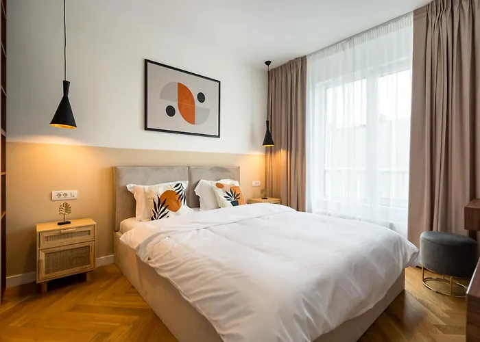 Orangerie Calea Victoriei 布加勒斯特