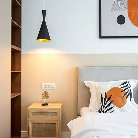 Orangerie Calea Victoriei Apartment Bucharest